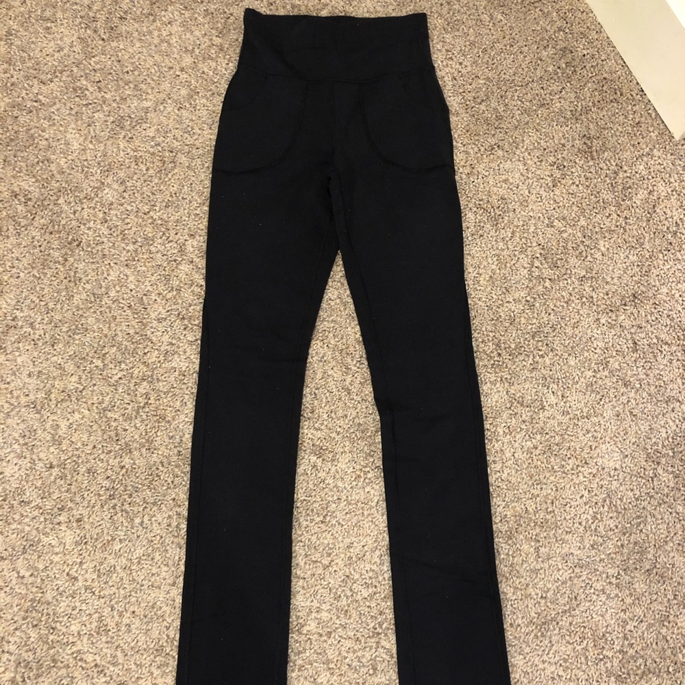 Lululemon leggings with pockets